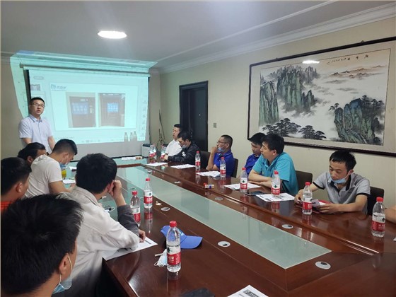 新疆加盟商培訓會(huì )議
