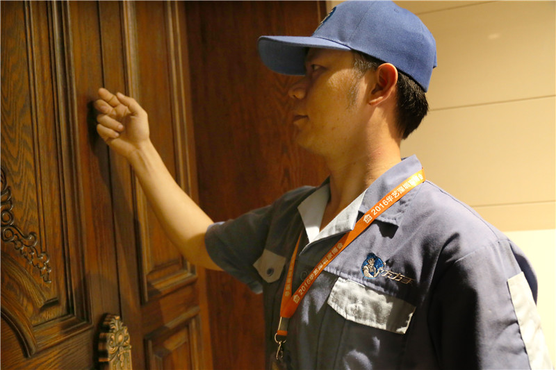 左右手家居安裝師傅：堅守契約精神，對違約行為大聲說(shuō)不
