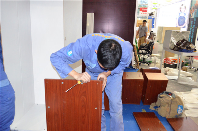 家具修補給您輕松解決掉漆問(wèn)題
