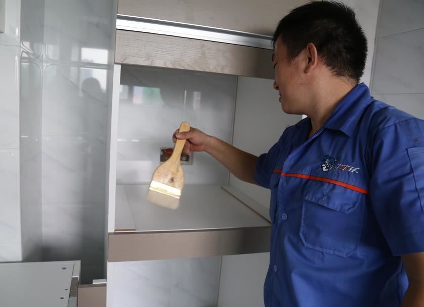 老鐵，這些定制家具的問(wèn)題扎心了嗎？