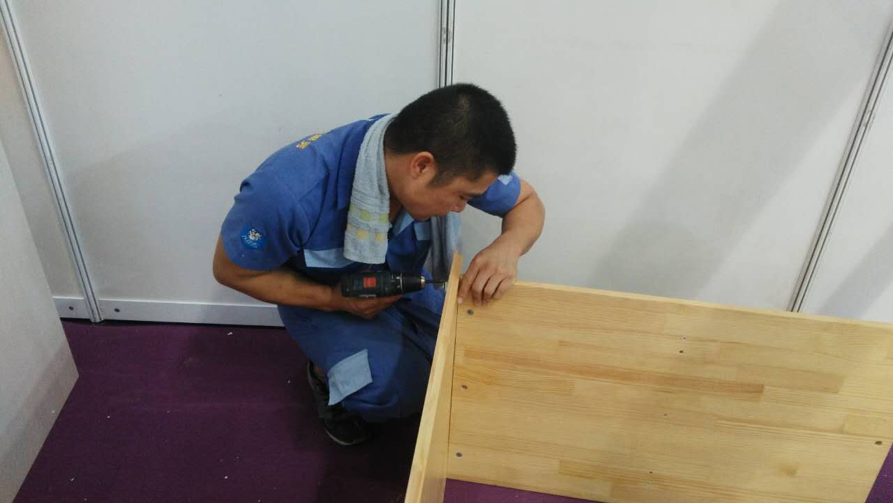 想要壁式衣柜安裝完美？那你需要看看這個(gè)!