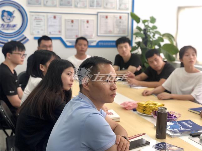 不懂年輕人，如何帶團隊？